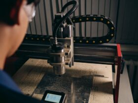 tworzywa konstrukcyjne cnc